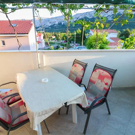 Apartment Polic With Terrace