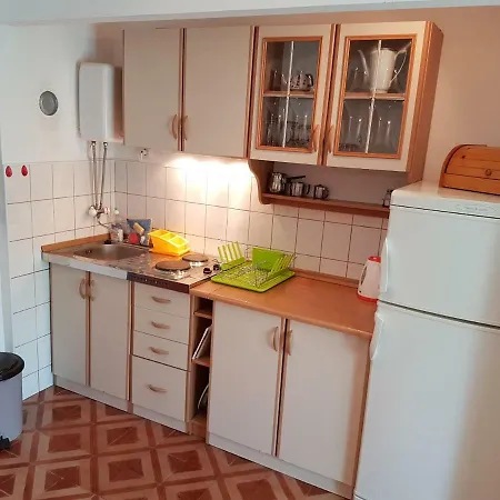 Apartment Polic With Terrace