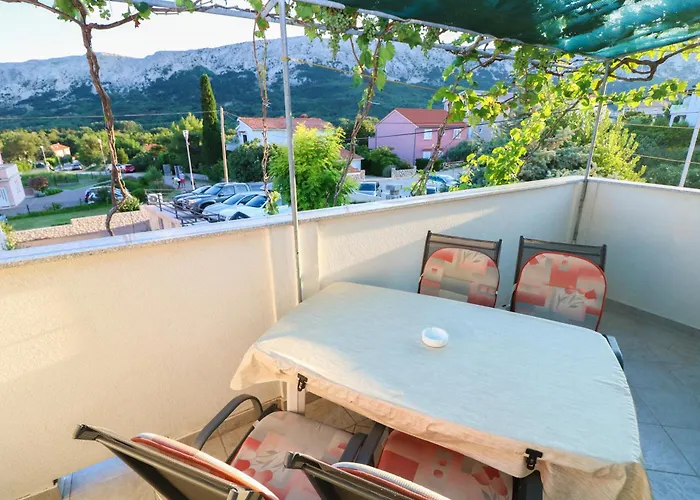 Polic With Terrace *