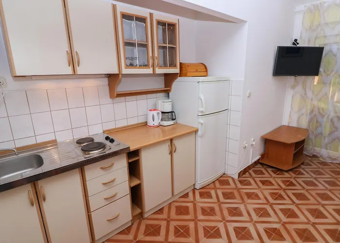 Polic With Terrace Baška